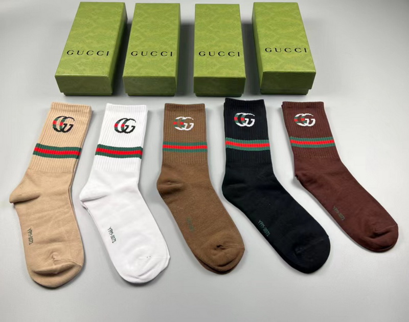 G*u*i socks(5 pairs)-356