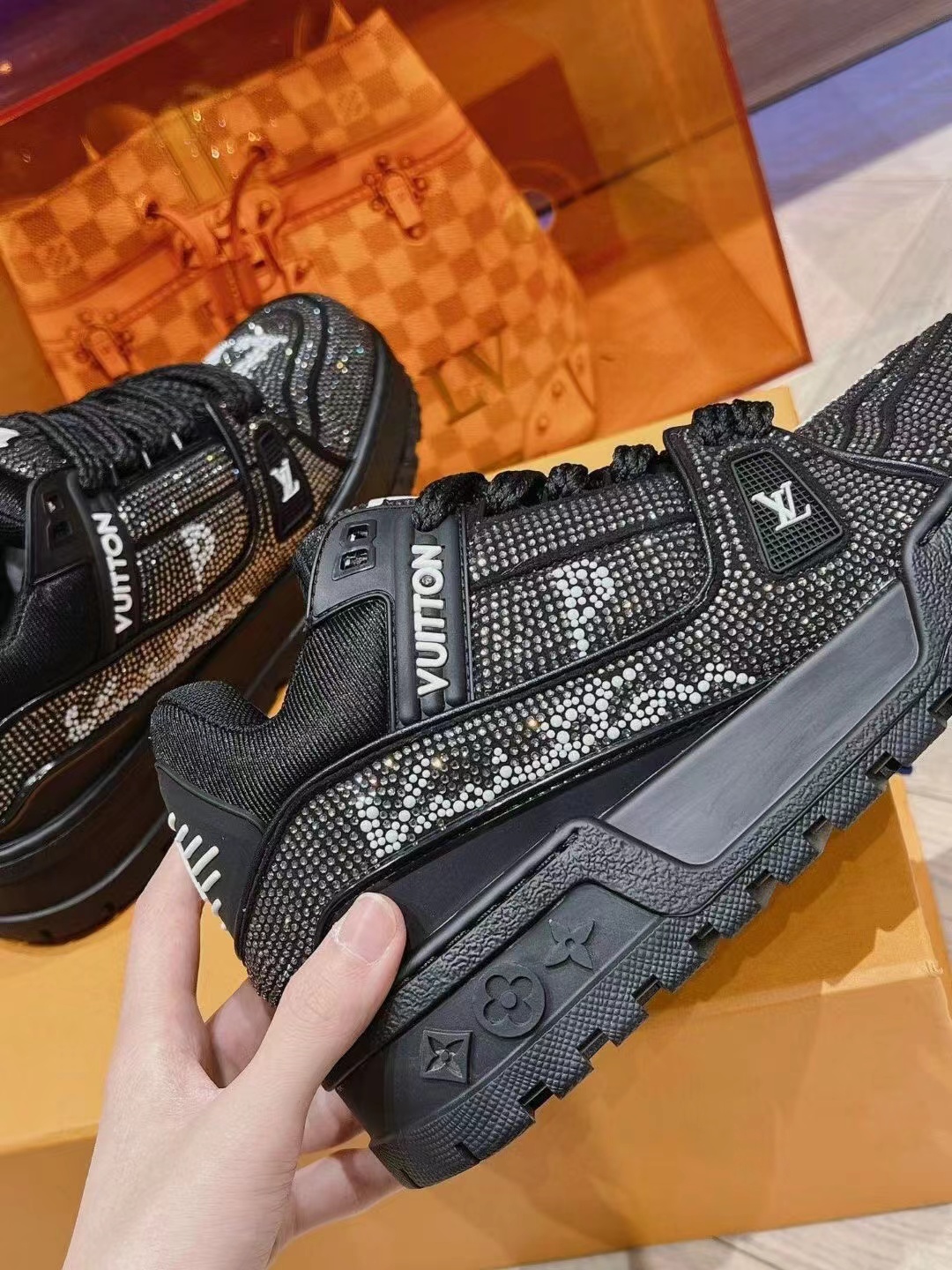LV Shoes(AAA)-939