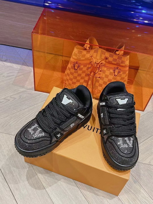 LV Shoes(AAA)-939