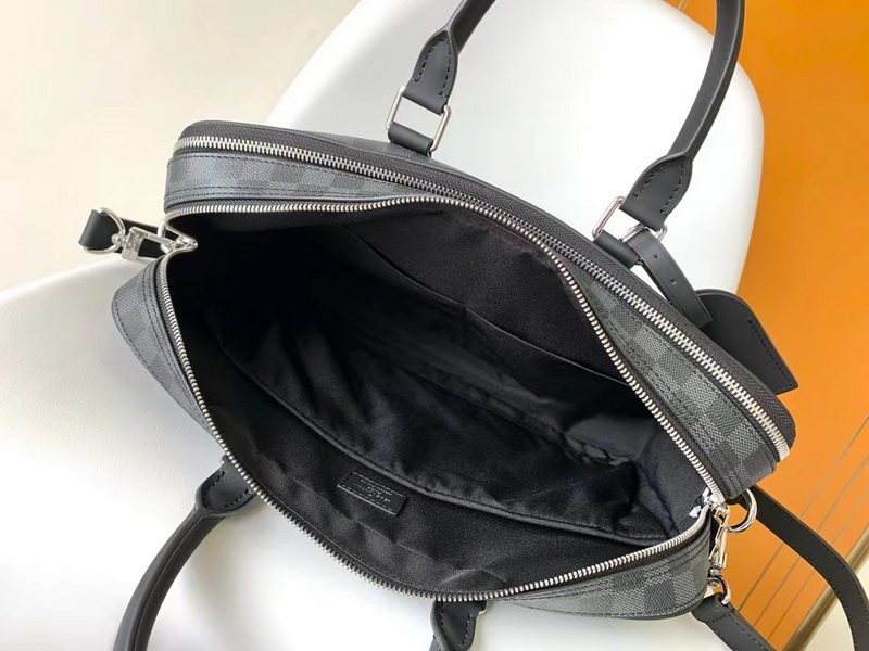 LV Handbags AAAA(Men)-146