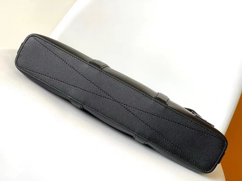 LV Handbags AAA(Men)-130
