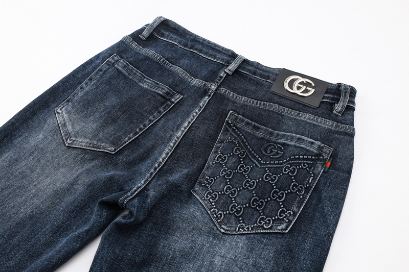 G*u*i jeans-003