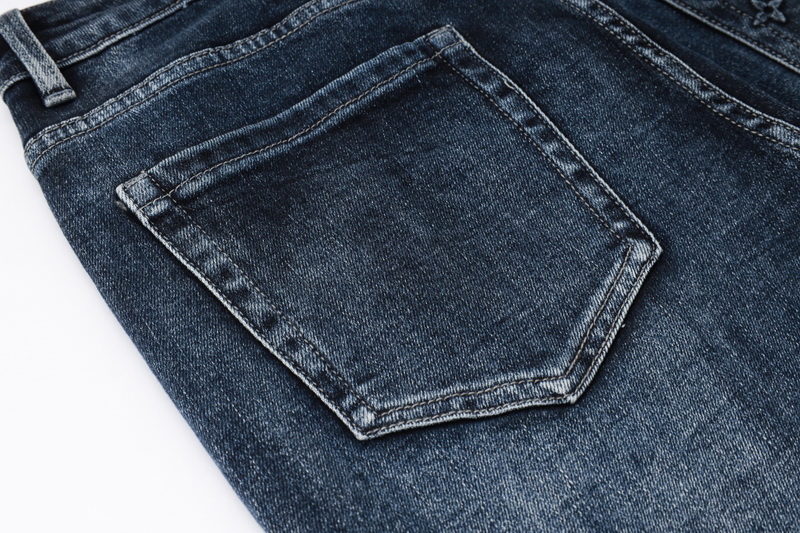LV Jeans-004