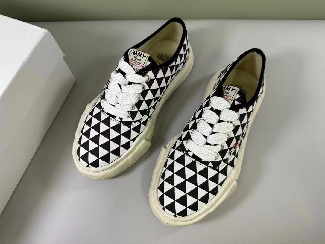 MMY Shoes(AAA)-105