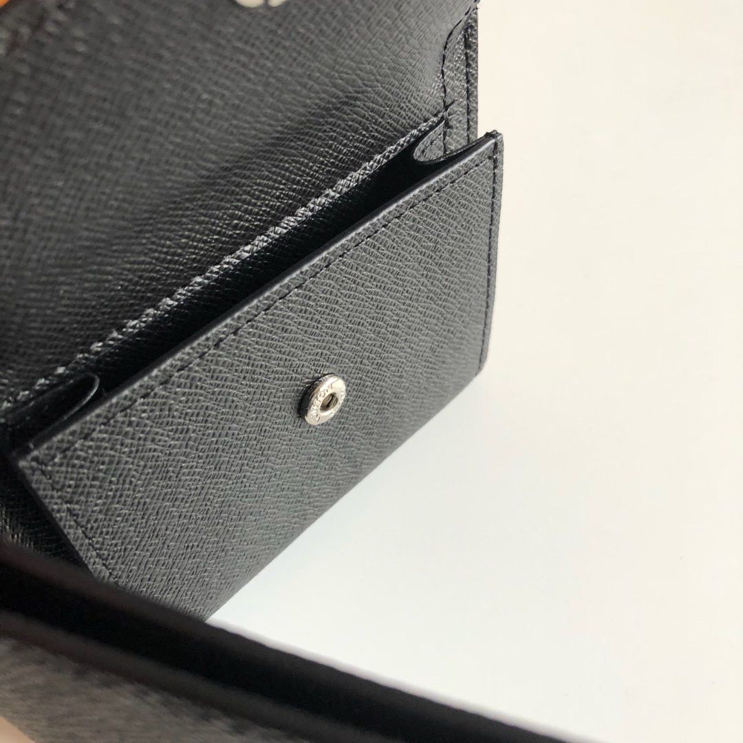 LV Wallets AAA(Men)-050