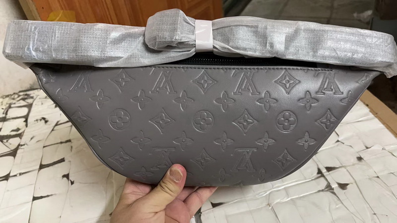LV Handbags AAAA(Men)-148