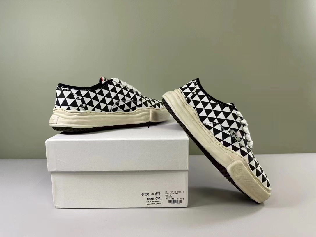 MMY Shoes(AAA)-105