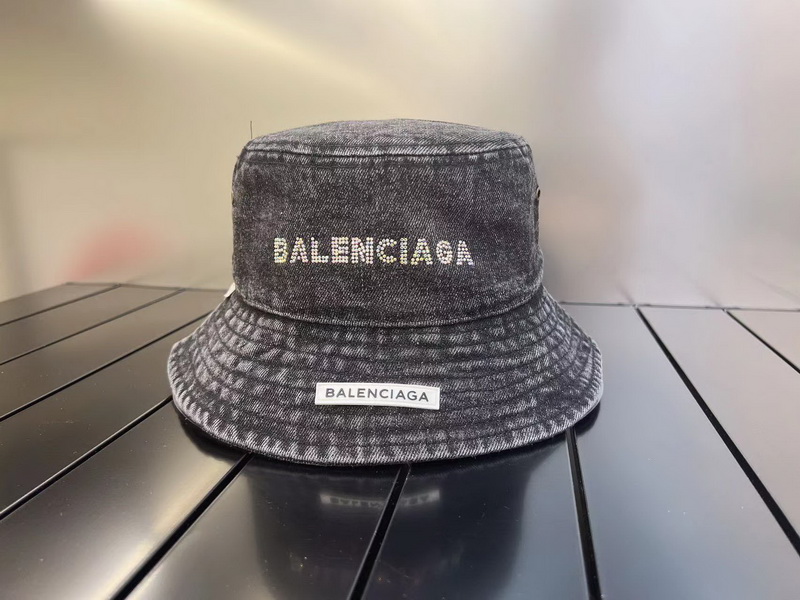 Ba*len*cia*ga cap-030