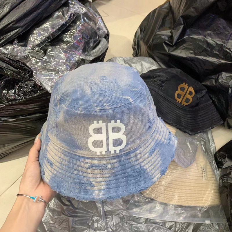 Ba*len*cia*ga cap-044