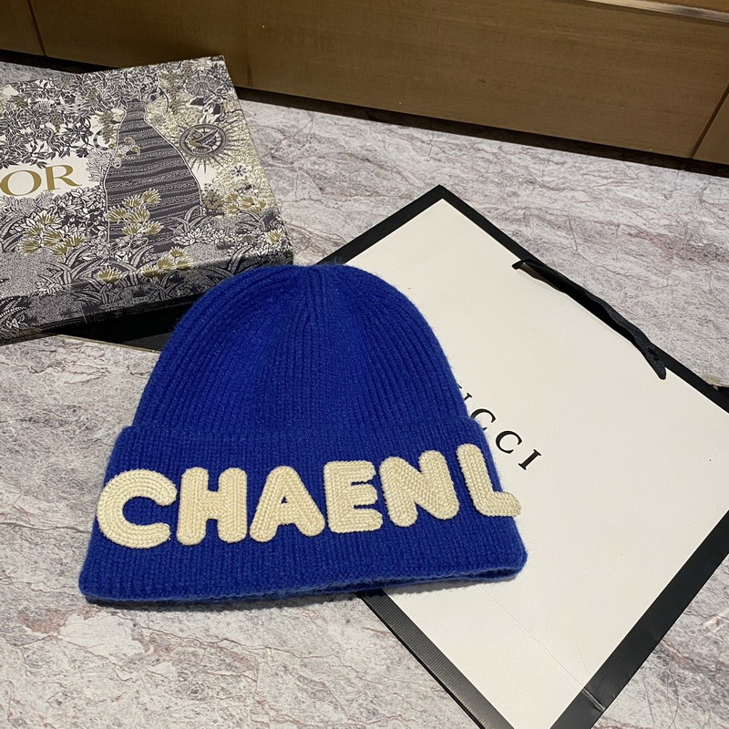 Ch*el beanies-058