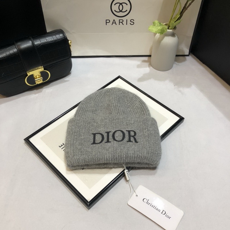 D*or beanies-005