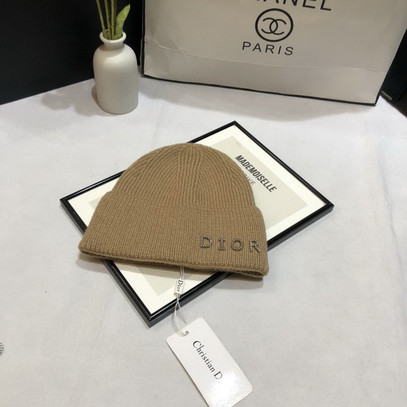 D*or beanies-027