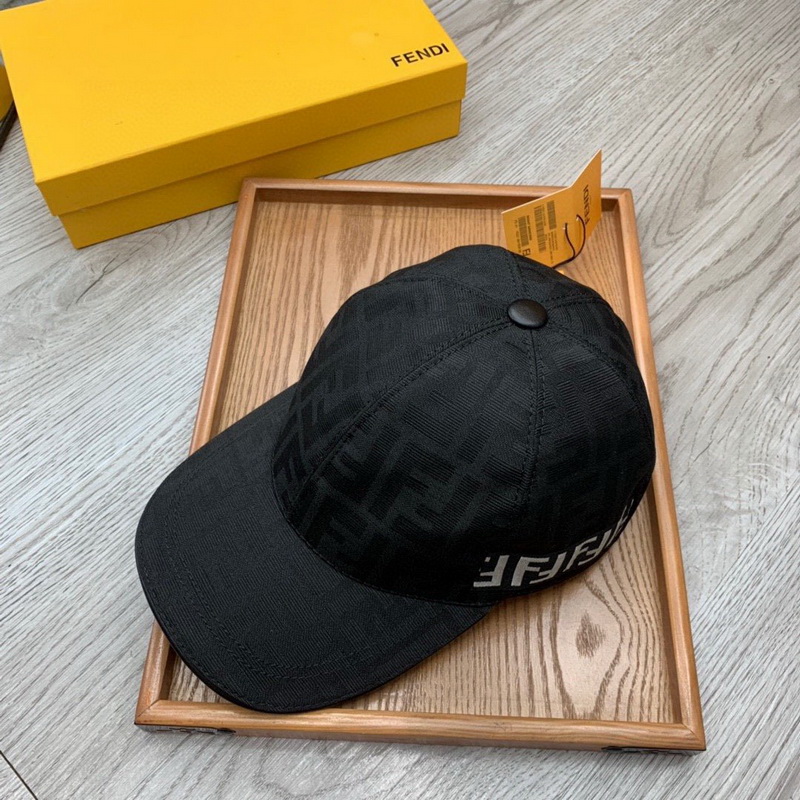 F**di cap-093