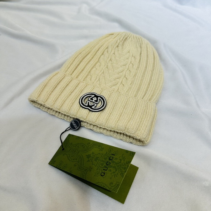 G*u*i beanies-010