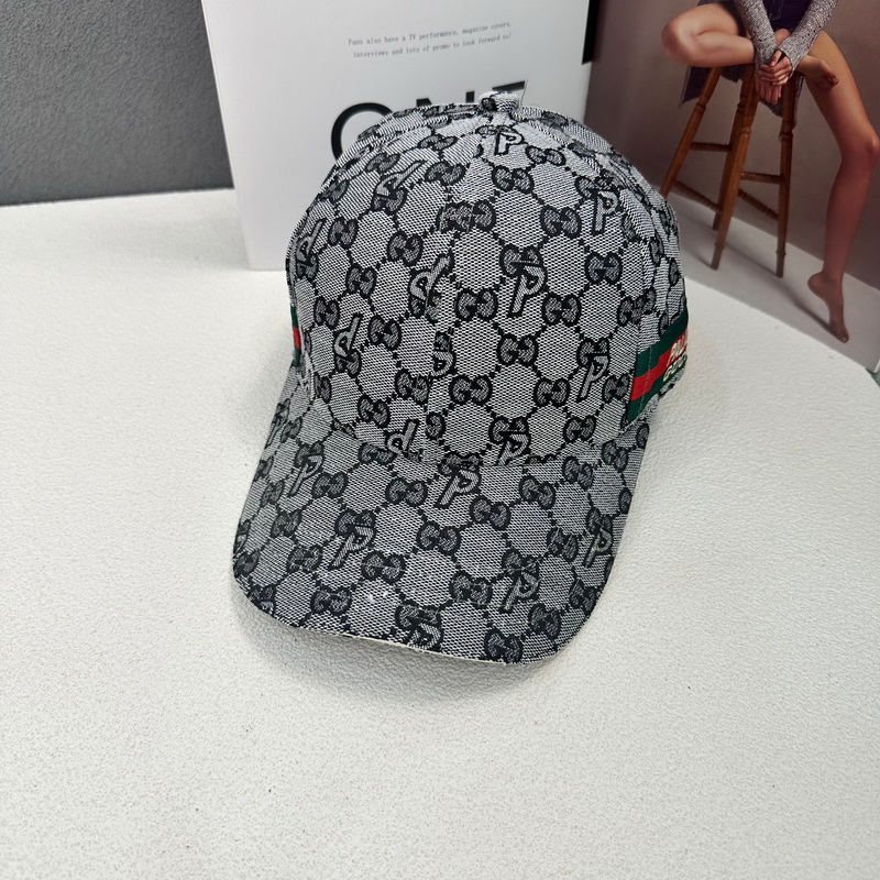 G*u*i cap-080