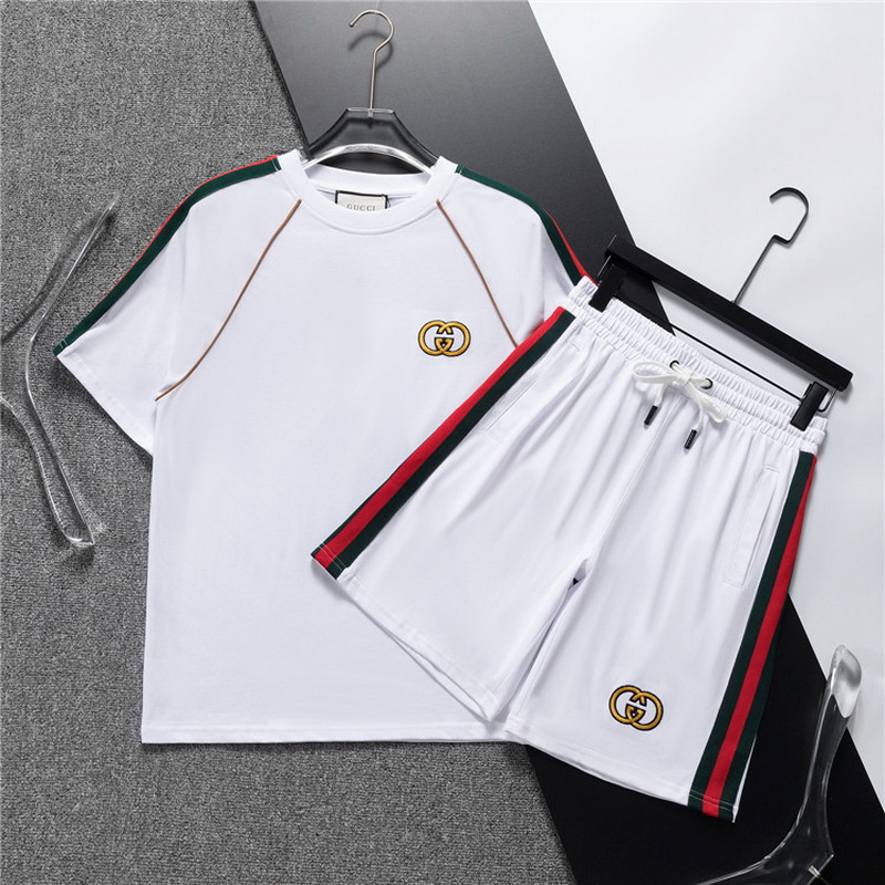 G*u*i suits-256