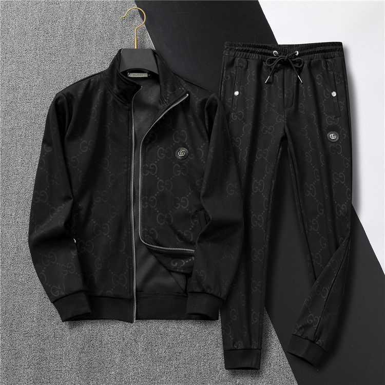 G*u*i suits-275