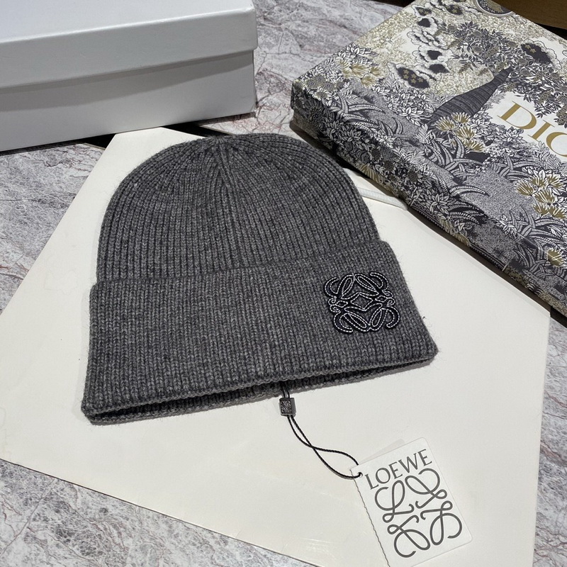 L0ew* beanies-034