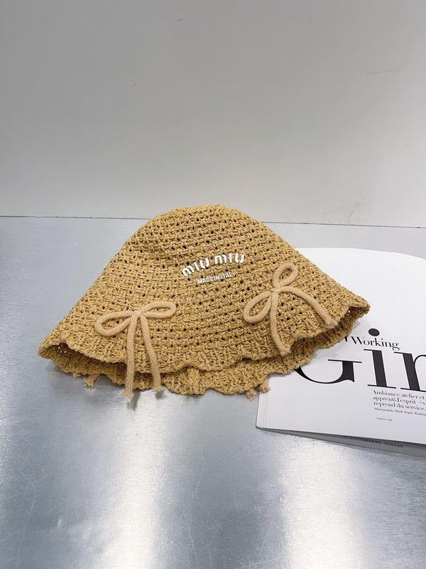 M*um*u beanies-053