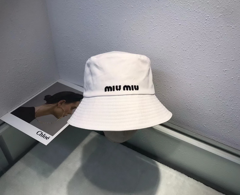 M*um*u cap-130