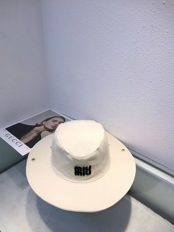 M*um*u cap-137