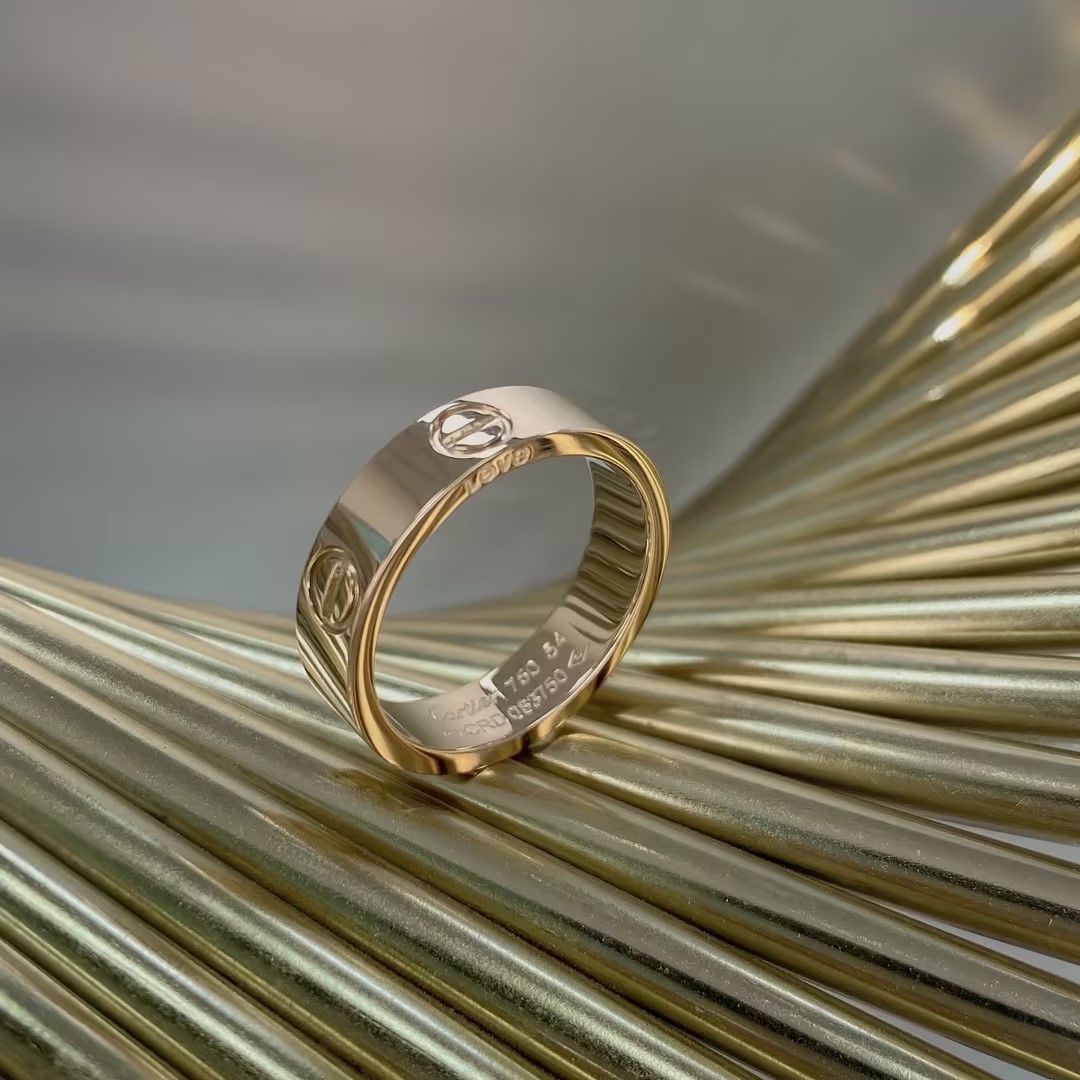 Ca*t*er ring-001