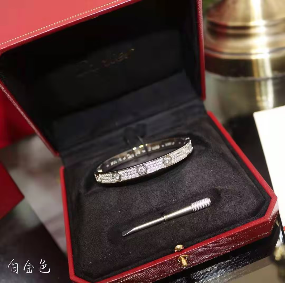 Ca*t*er bracelet(aaa)-001
