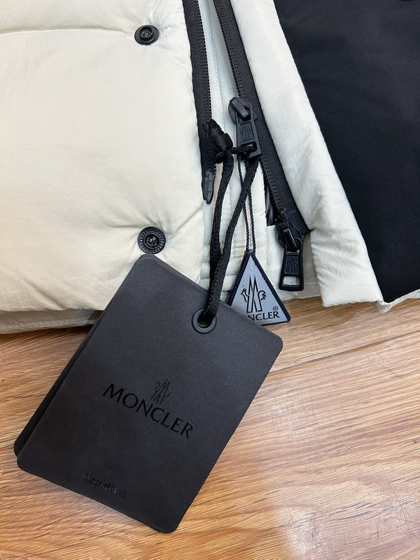 Moncler Coat-218