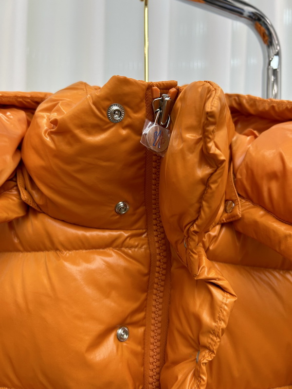 Moncler Coat-230