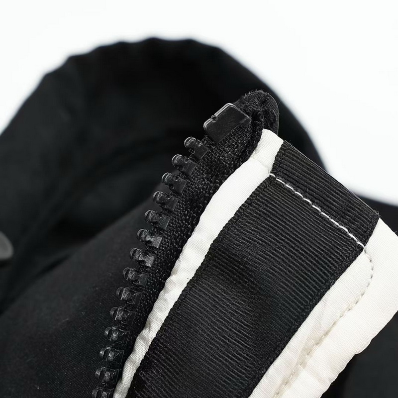 the n0*h F**e coat-061