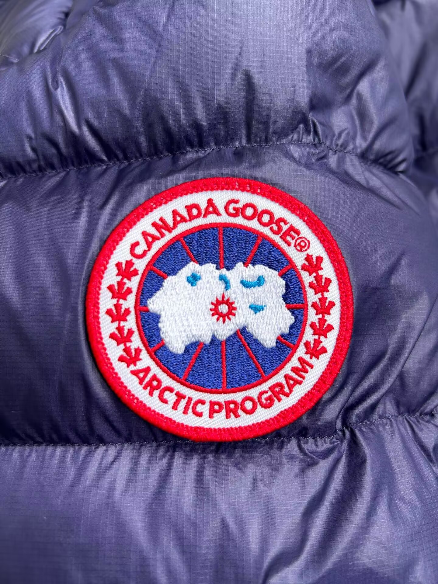 Can*a Go*e coat-259