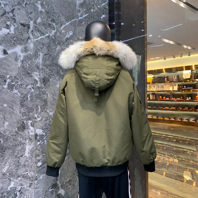 Can*a Go*e coat-314