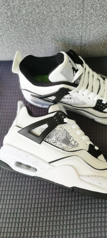 Air Jordan 4 Retro-003