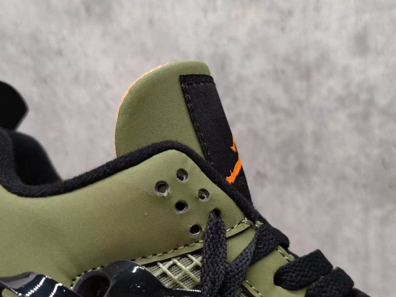 Air Jordan 4 Retro-031