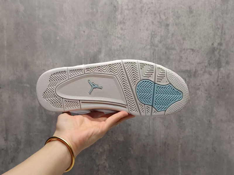 Air Jordan 4 Retro-034