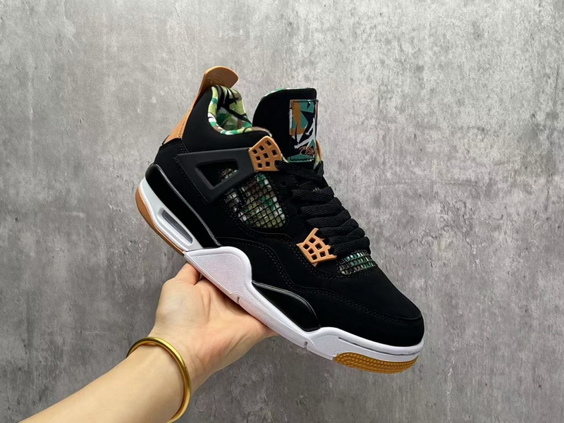 Air Jordan 4 Retro-042