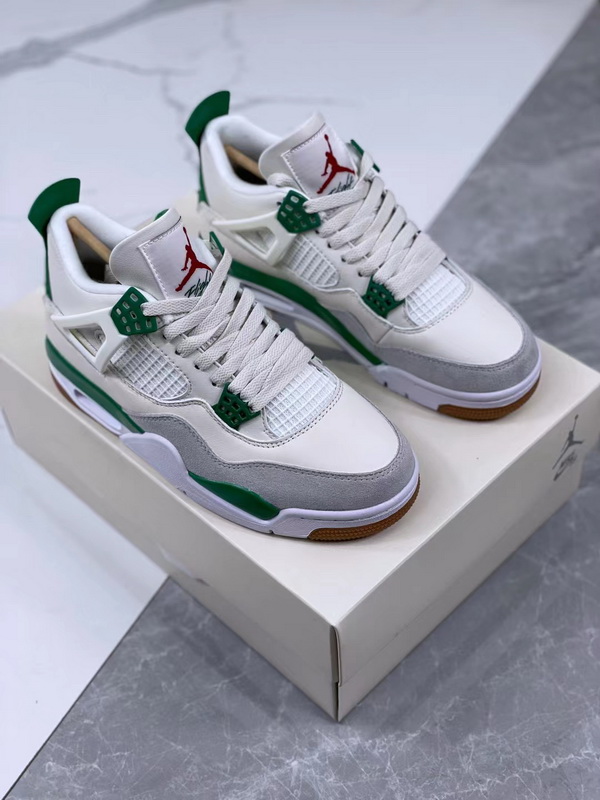 Air Jordan 4 Retro-050