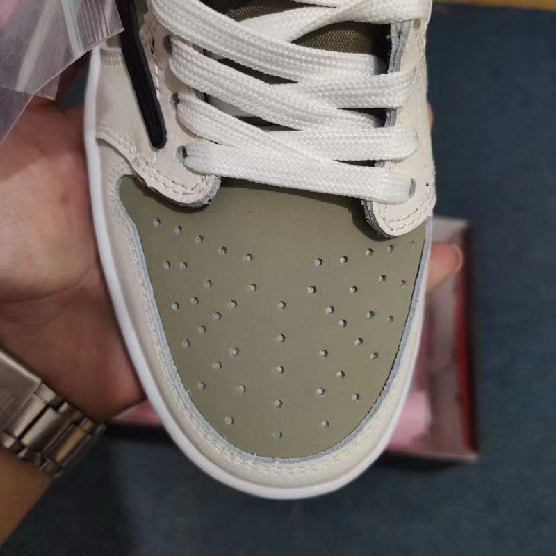 Nike Air Jordan 1 Low-005