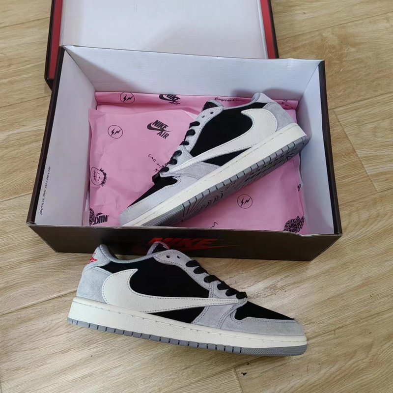 Nike Air Jordan 1 Low-009