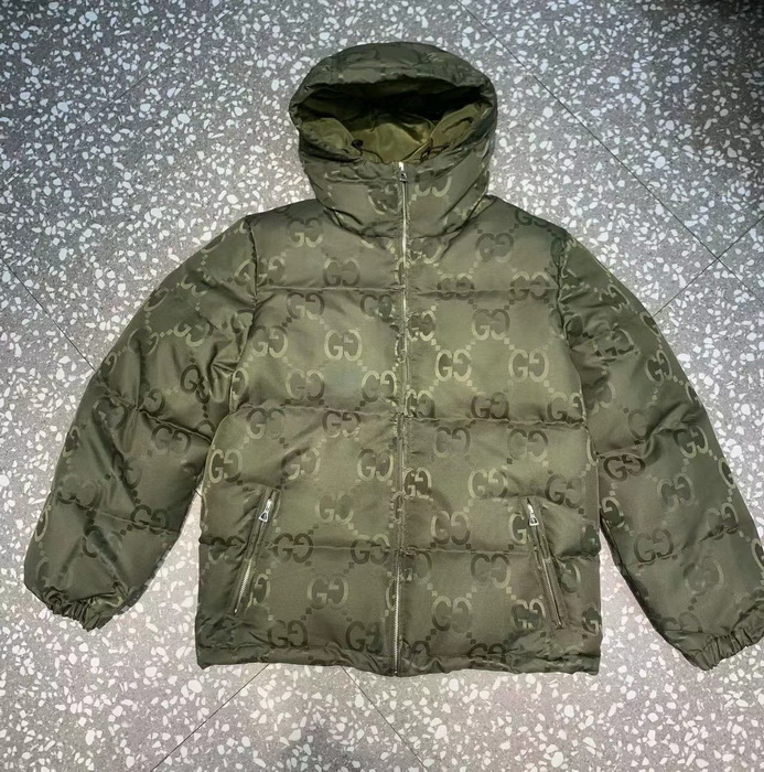 G*u*i coat-006