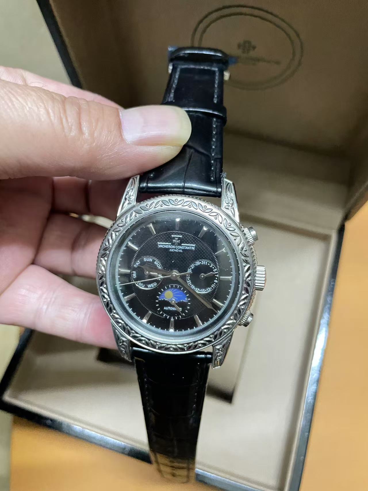 vacheron Co*sta*t*n mechanical watch-010