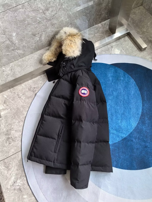 Can*a Go*e coat(women)-031