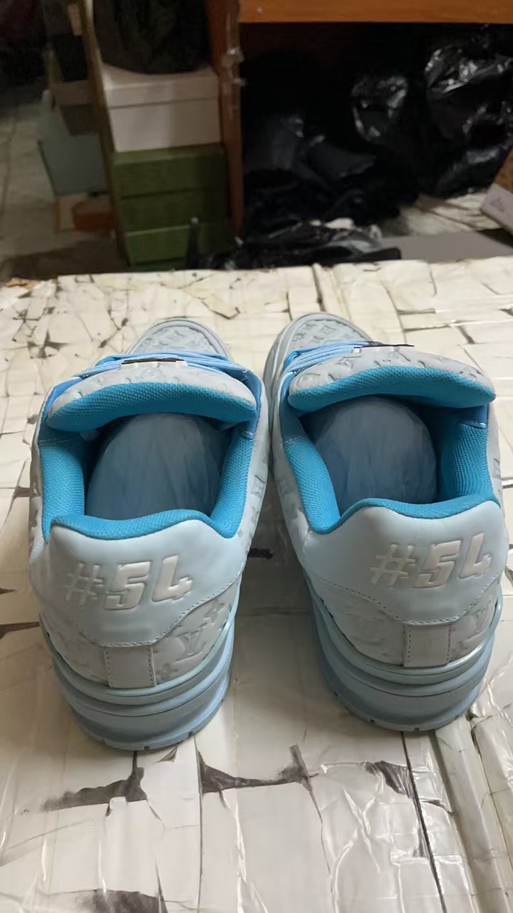 LV Shoes(AAA)-996