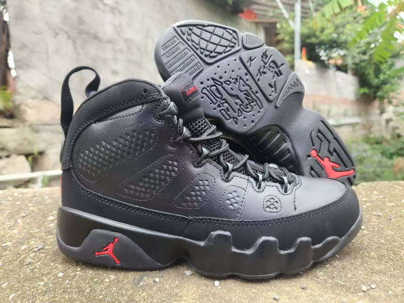 Air Jordan 9 Retro-009