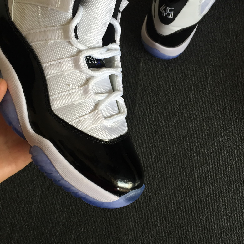 Air Jordan 11 Retro-009
