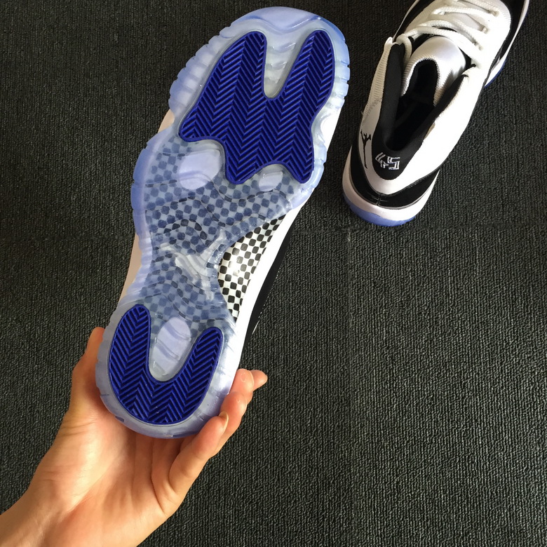 Air Jordan 11 Retro-009