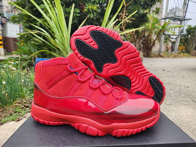 Air Jordan 11 Retro-011