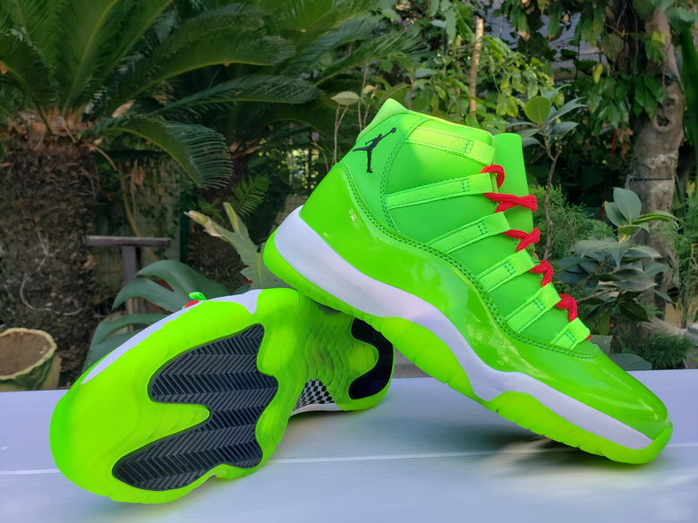 Air Jordan 11 Retro-023