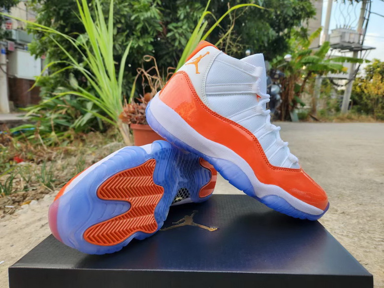 Air Jordan 11 Retro-043