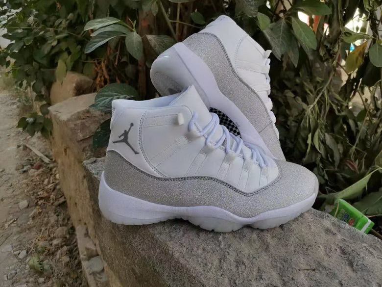 Air Jordan 11 Retro-082